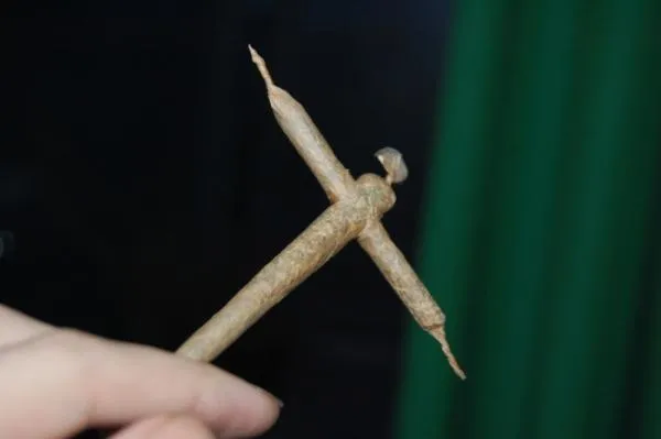 The coolest and craziest ways to roll a joint
