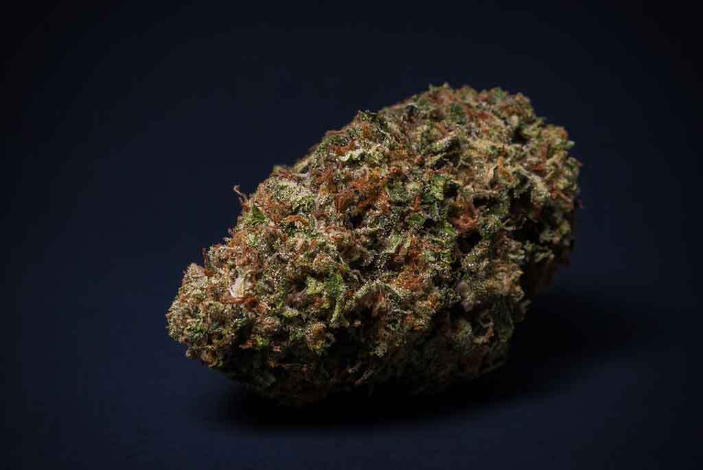 Cannabis Nug Strain Wedding Cake