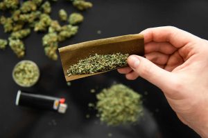 How to roll a blunt, spliff or joint